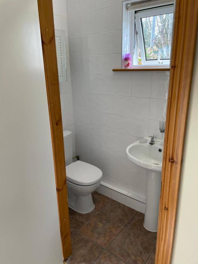 Athenry Lodge Extérieur photo